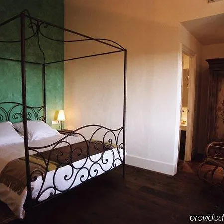 Mas De Baix 4* Cabrils