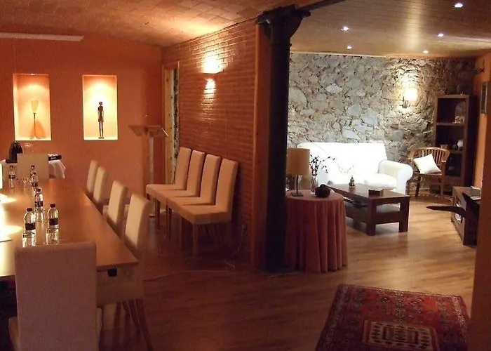 Mas De Baix Szálloda Cabrils